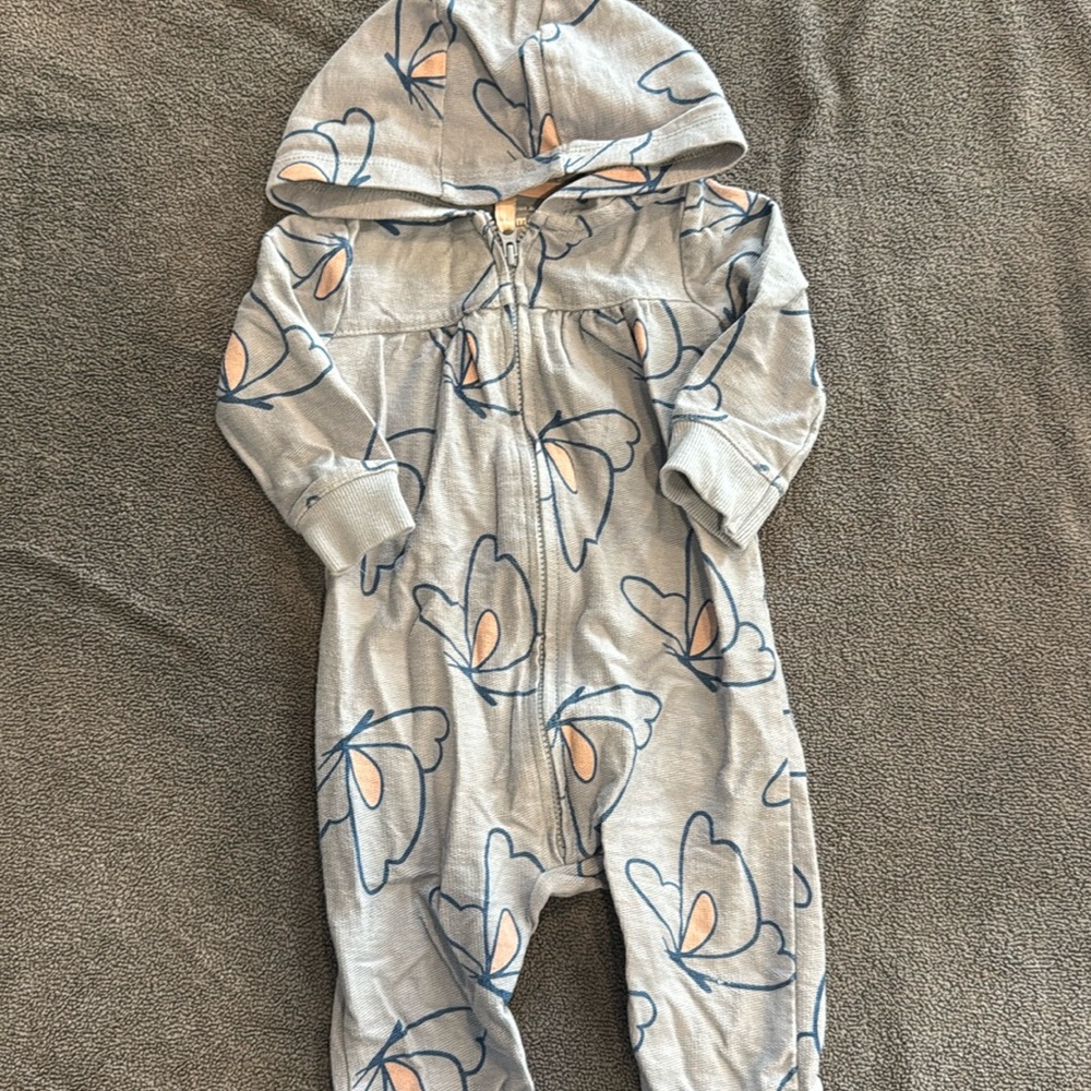 9M One piece Carters Hooded Romper